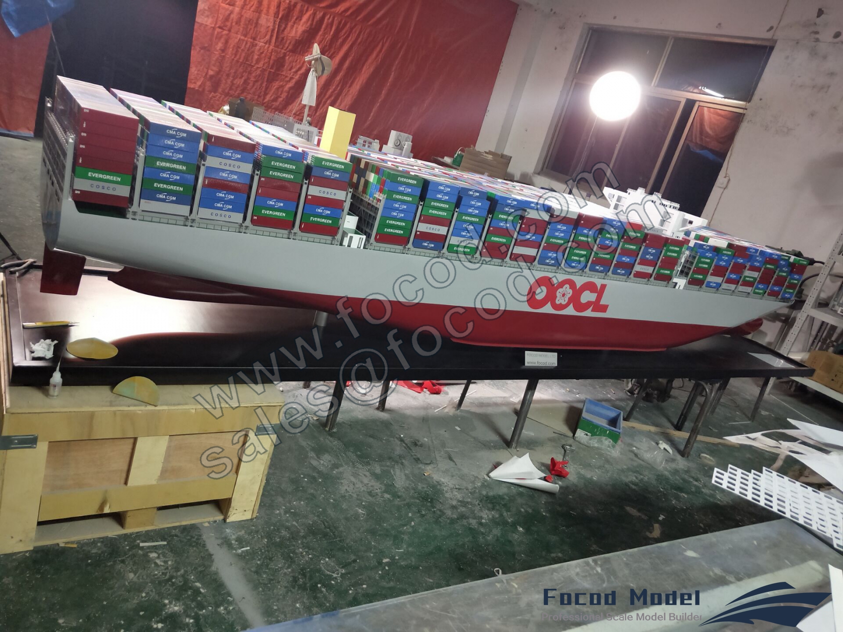 东方海外香港号（世界最大集装箱船）定制模型