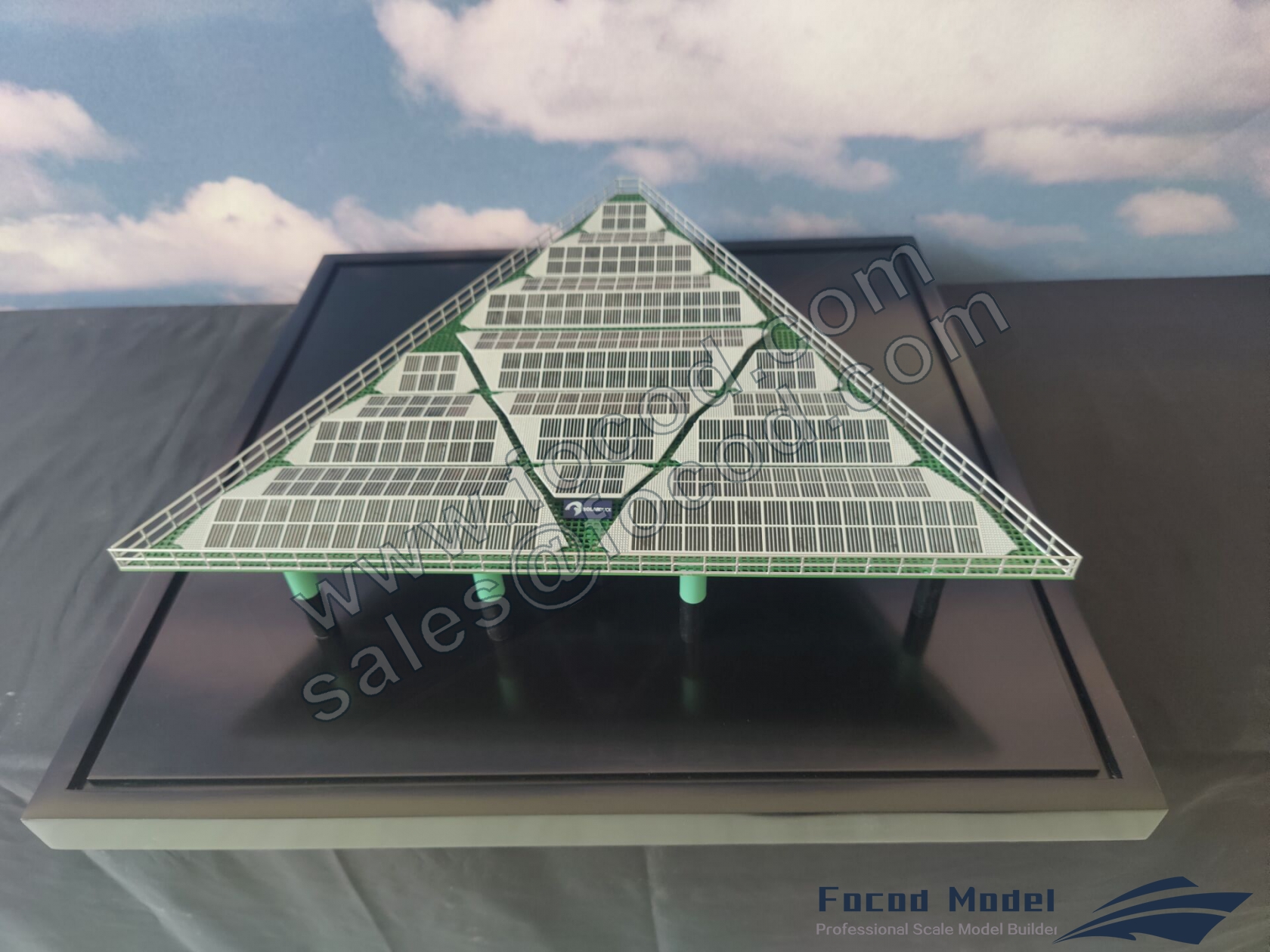 海上太阳能发电厂定制模型